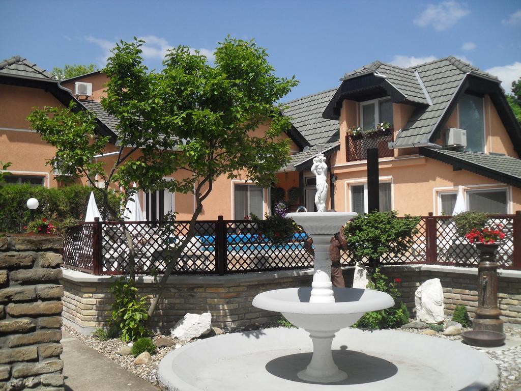 Guesthouse Villa Elizabet Palic Exterior photo
