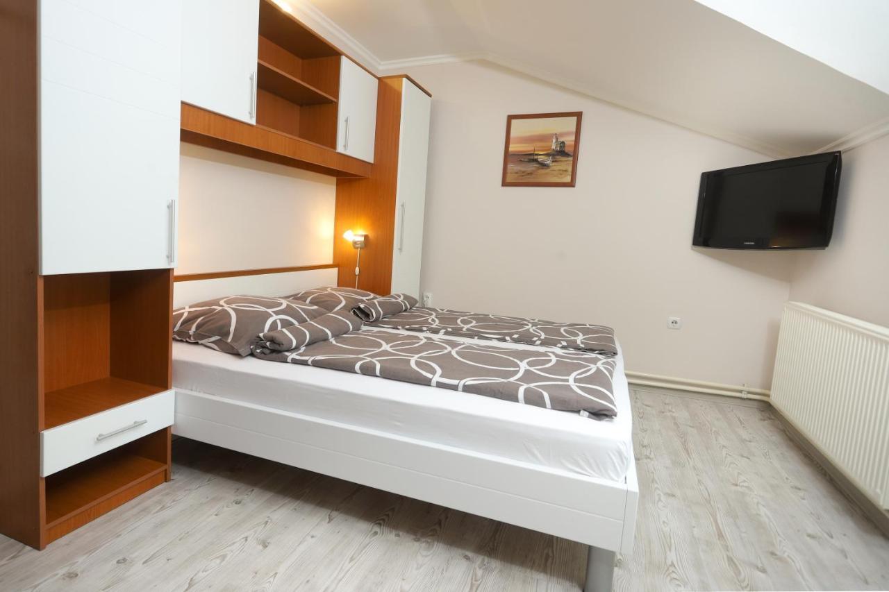 Guesthouse Villa Elizabet Palic Exterior photo